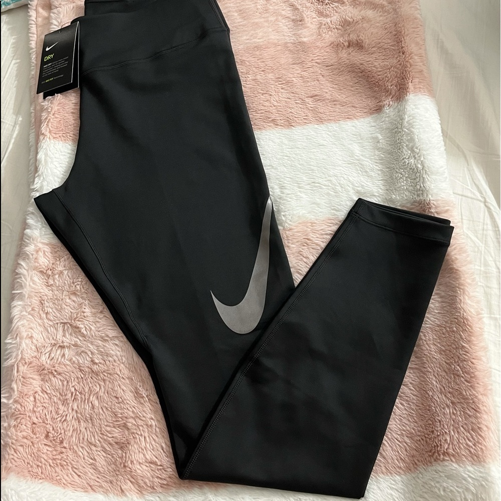 Nike Women’s Tight Fit